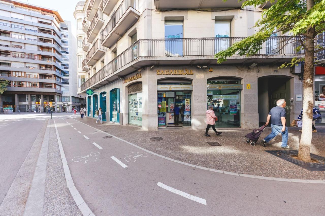 Bravissimo Marques De Camps, 3-Bedroom Apartment Gerona Exterior foto